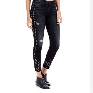True religion Halle Super Skinny rivet embellished Jeans sz 29